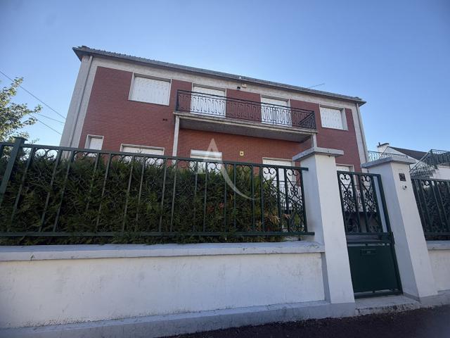 Maison 5 pièces 150 m²