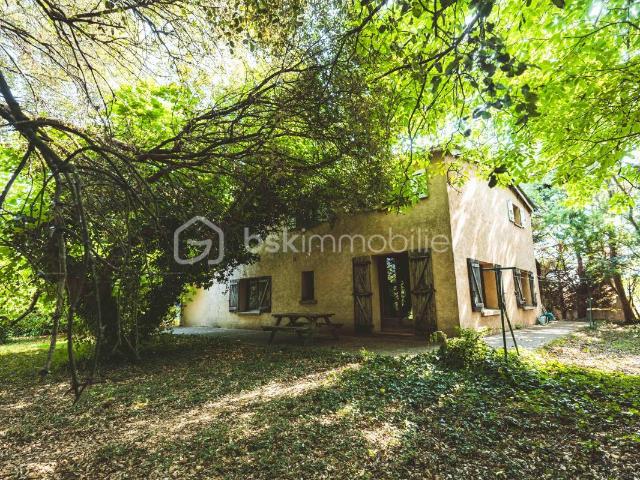 Maison 5 pièces 150 m²