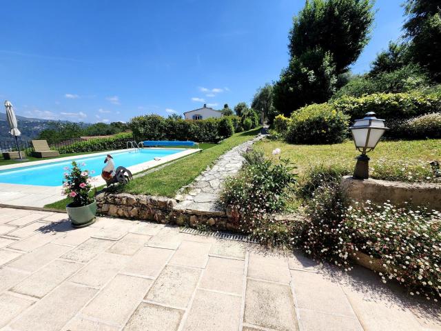 Maison 5 pièces 150 m²