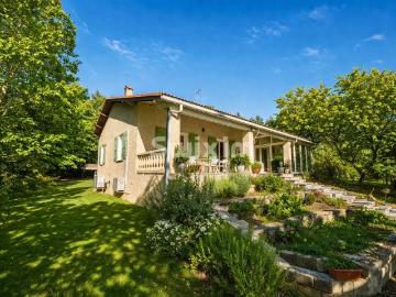 Maison 5 pièces 150 m²