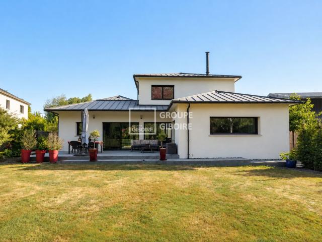 Maison 5 pièces 150 m²