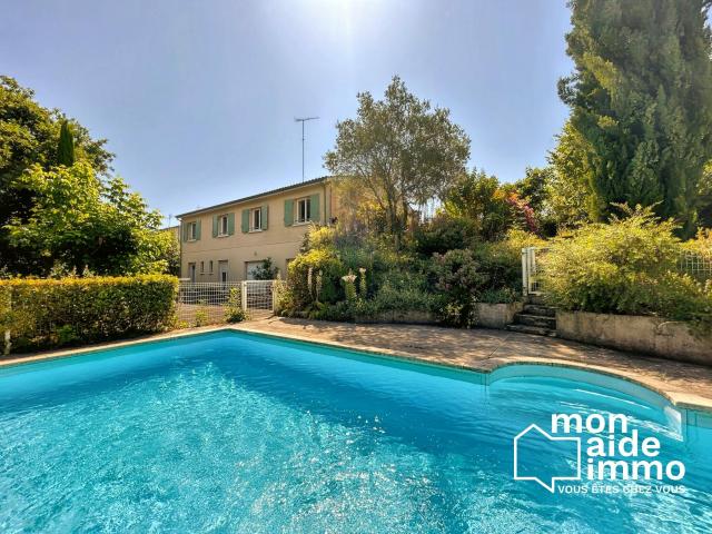 Maison 5 pièces 150 m²