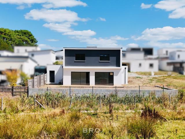 Maison 5 pièces 150 m²