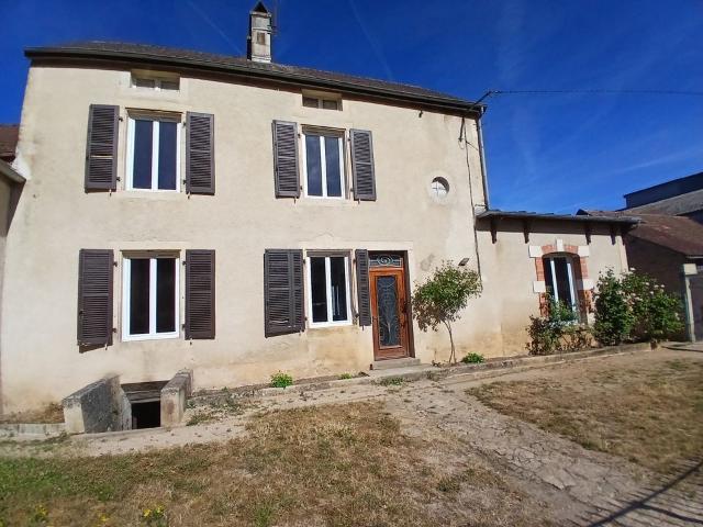 Maison 5 pièces, 150 m² à louer à Beneuvre 21290