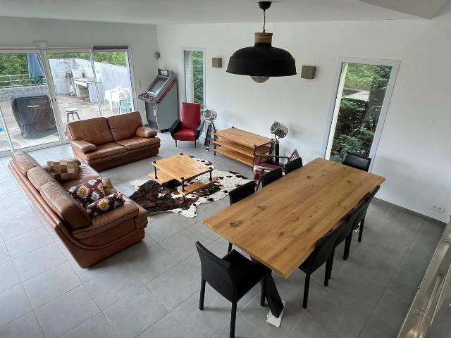 Maison 5 pièces, 150 m² à louer à Lasseube 64290