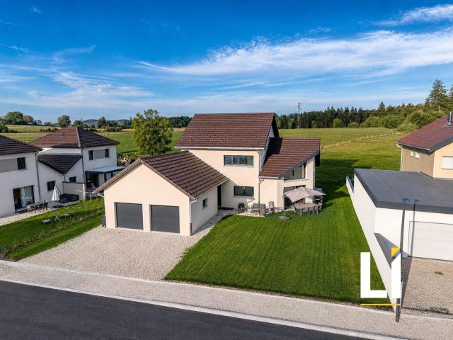 Maison 5 pièces 151 m²