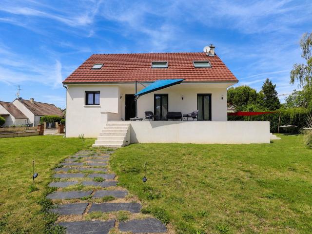 Maison 5 pièces 151 m²