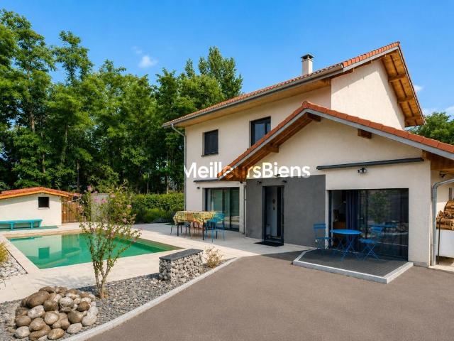 Maison 5 pièces 151 m²