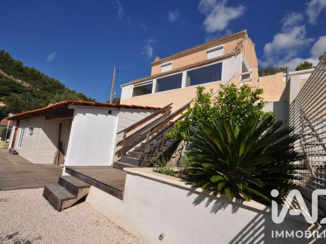 Maison 5 pièces 151 m²