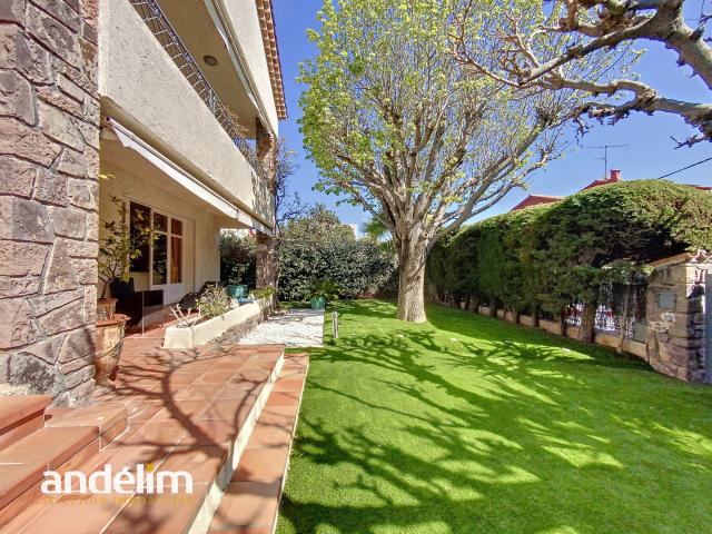 Maison 5 pièces 151 m²