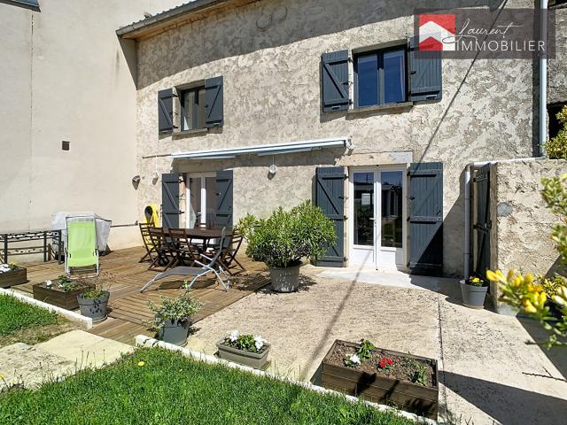 Maison 5 pièces 151 m²