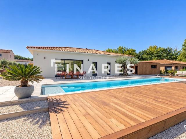 Maison 5 pièces 151 m²
