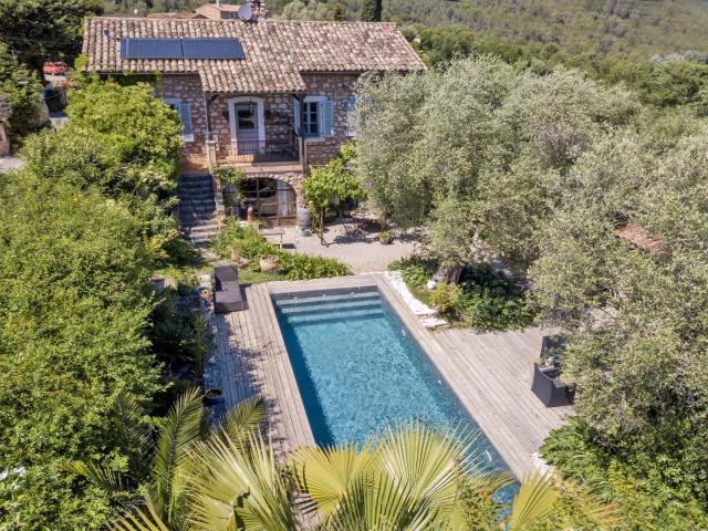 Maison 5 pièces 151 m²