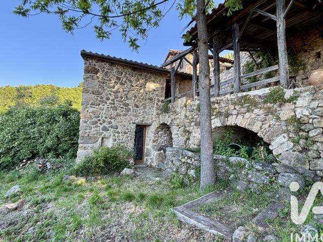 Maison 5 pièces 151 m²