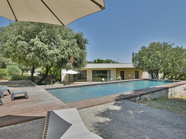 Maison 5 pièces 151 m²