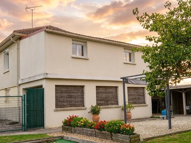 Maison 5 pièces 151 m²