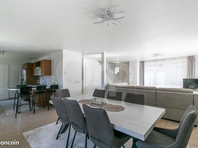 Maison 5 pièces 152 m²