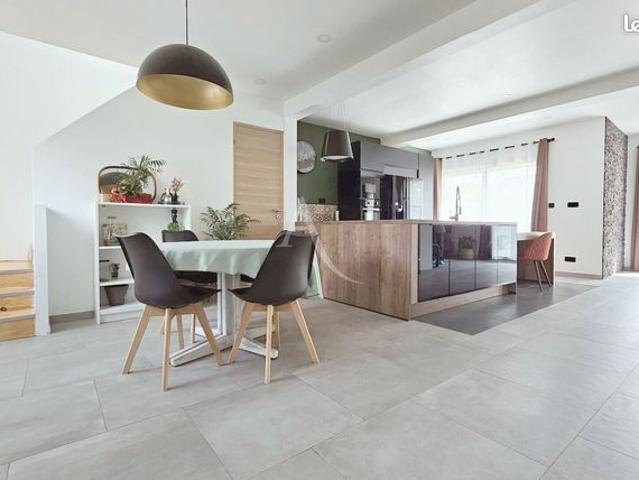 Maison 5 pièces 152 m²