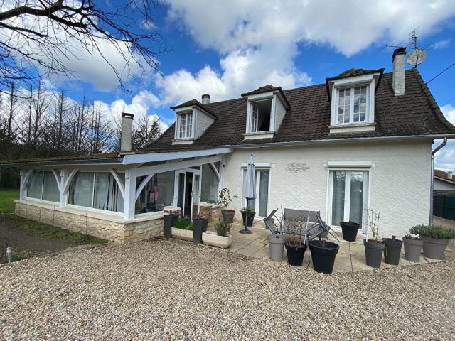 Maison 5 pièces 152 m²