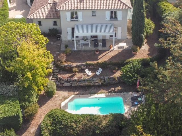 Maison 5 pièces 153 m²