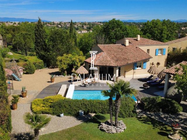 Maison 5 pièces 153 m²