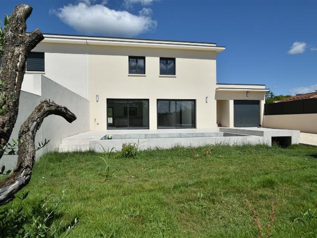 Maison 5 pièces 153 m²