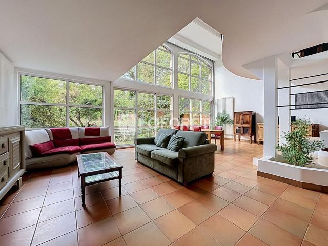 Maison 5 pièces 164 m²