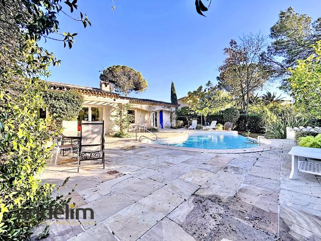 Maison 5 pièces 164 m²