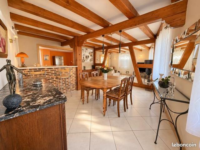Maison 5 pièces 164 m²