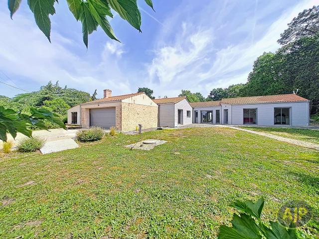 Maison 5 pièces 164 m²