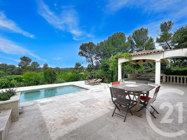Maison 5 pièces 164 m²