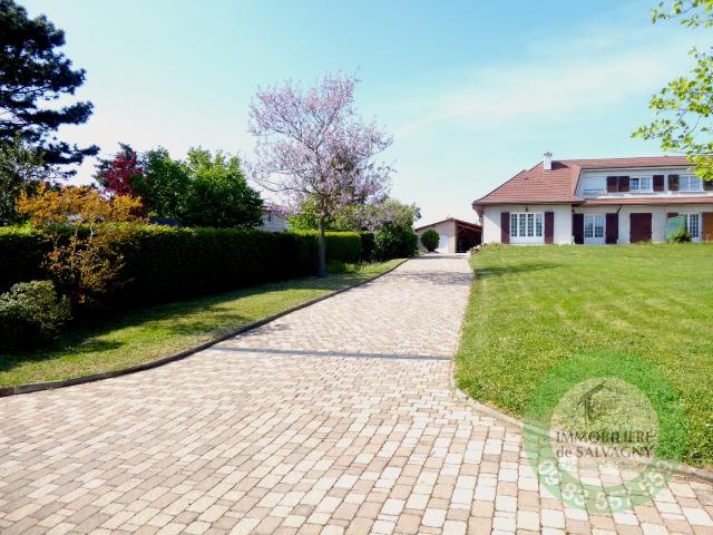 Maison 5 pièces 164 m²