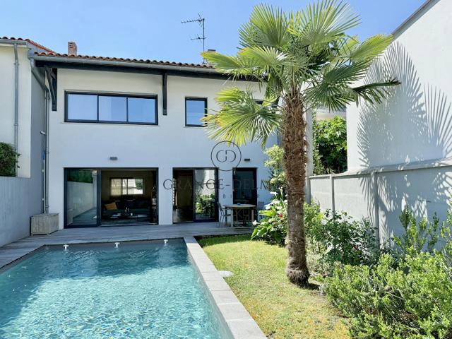 Maison 5 pièces 165 m²
