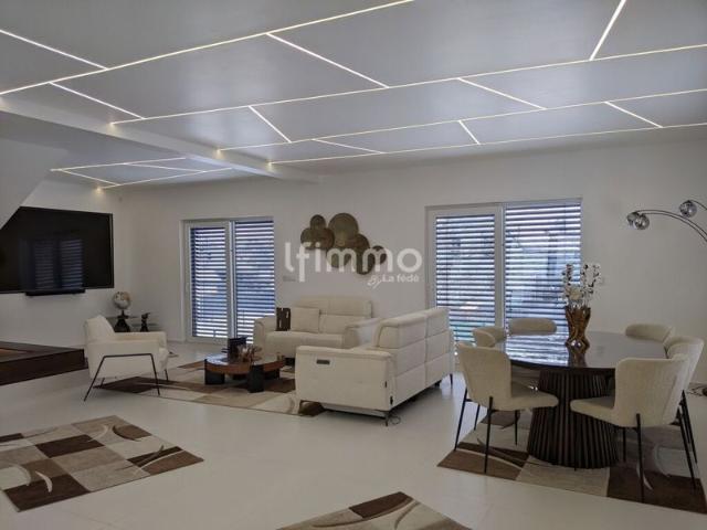 Maison 5 pièces 165 m²