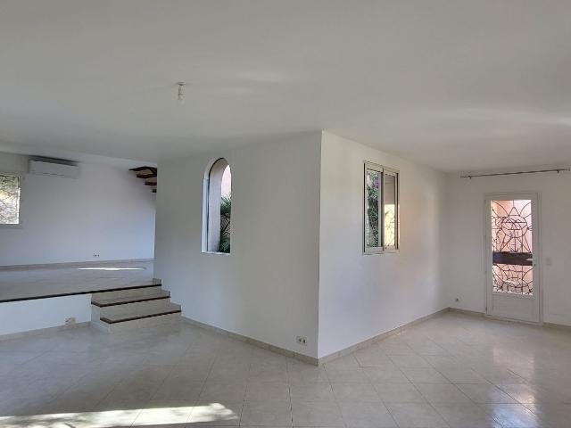 Maison 5 pièces 165 m²