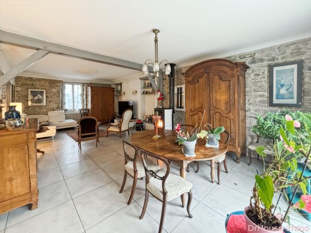 Maison 5 pièces 165 m²