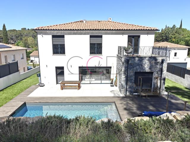 Maison 5 pièces 165 m²