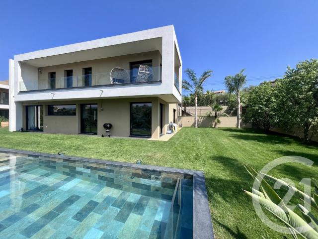 Maison 5 pièces 165 m²