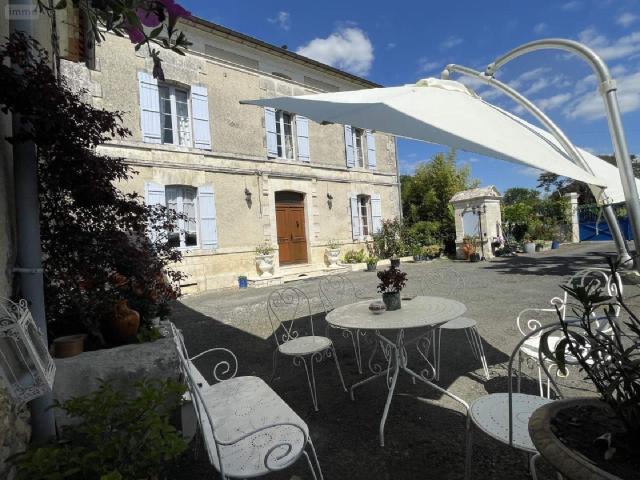 Maison 5 pièces 165 m²