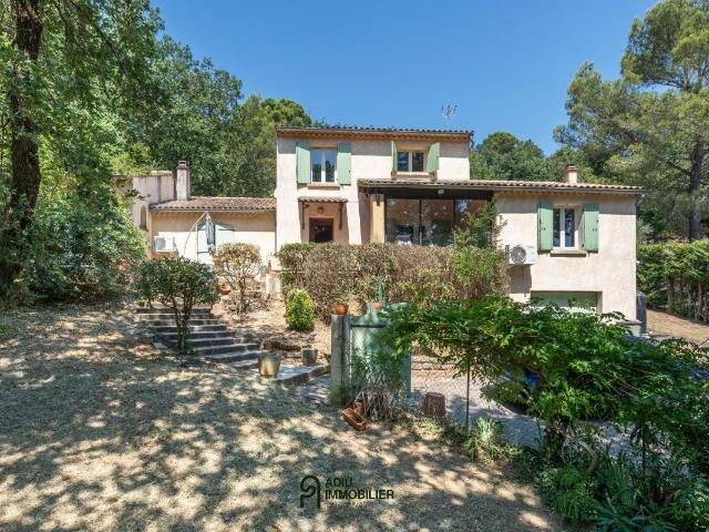 Maison 5 pièces 165 m²