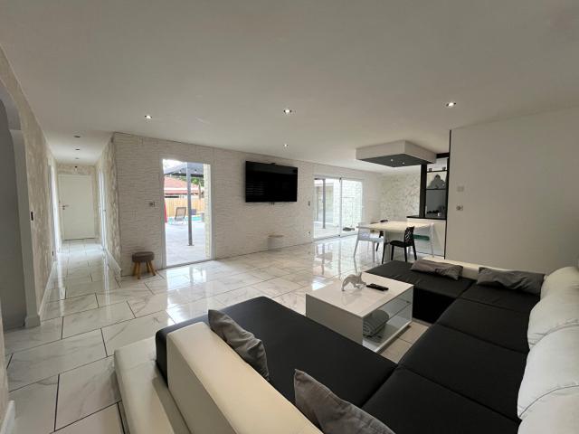 Maison 5 pièces 165 m²