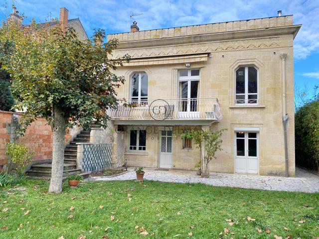 Maison 5 pièces 165 m²