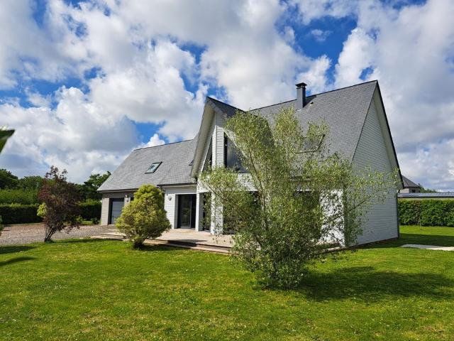 Maison 5 pièces, 165 m² à louer à Touques 14800