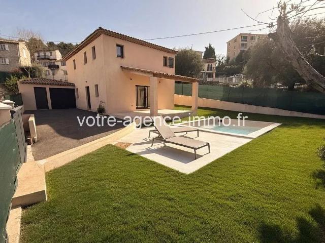 Maison 5 pièces 166 m²