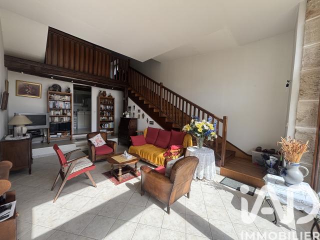 Maison 5 pièces 166 m²
