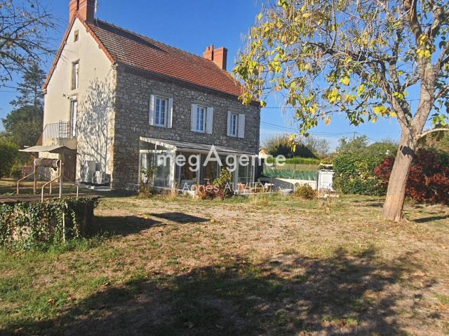 Maison 5 pièces 167 m²