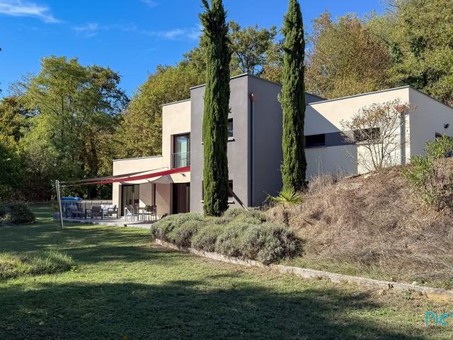 Maison 5 pièces 167 m²