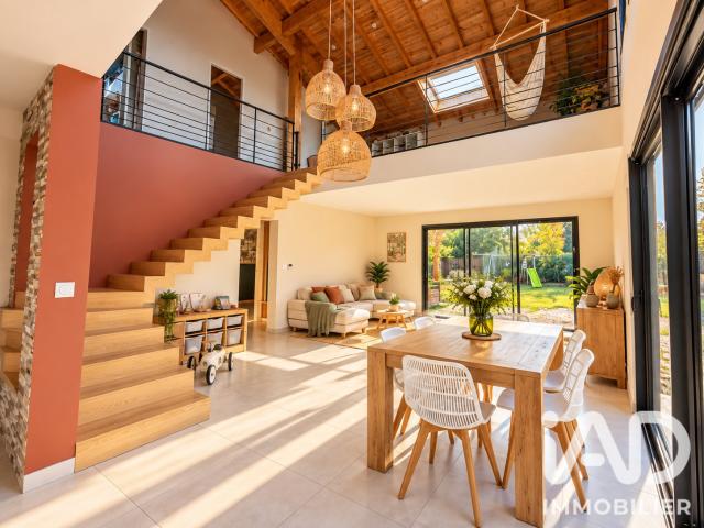 Maison 5 pièces 167 m²
