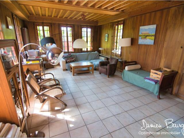 Maison 5 pièces, 167 m² à louer à Divonne les Bains 01220