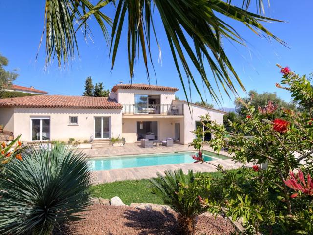 Maison 5 pièces 168 m²